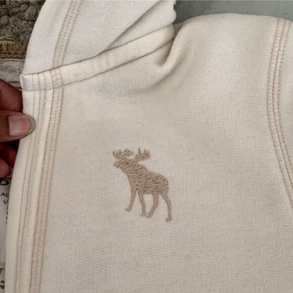 Abercrombie & Fitch Off-White Quarter Zip Jacket - Picture 3 of 6